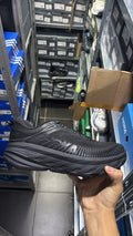 HOKA