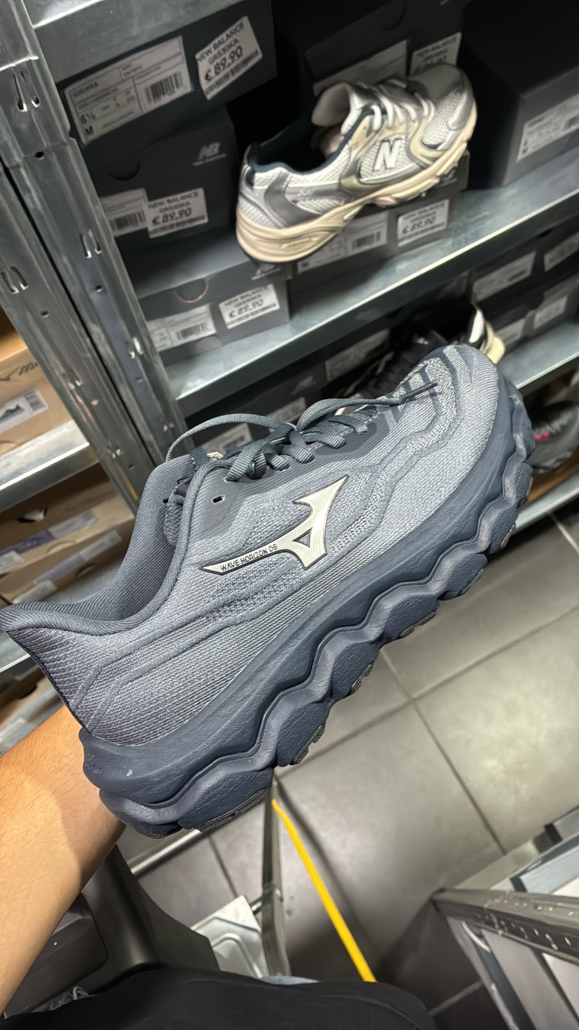 MIZUNO WAVE HORIZON 9 GRIGIO SCURO
