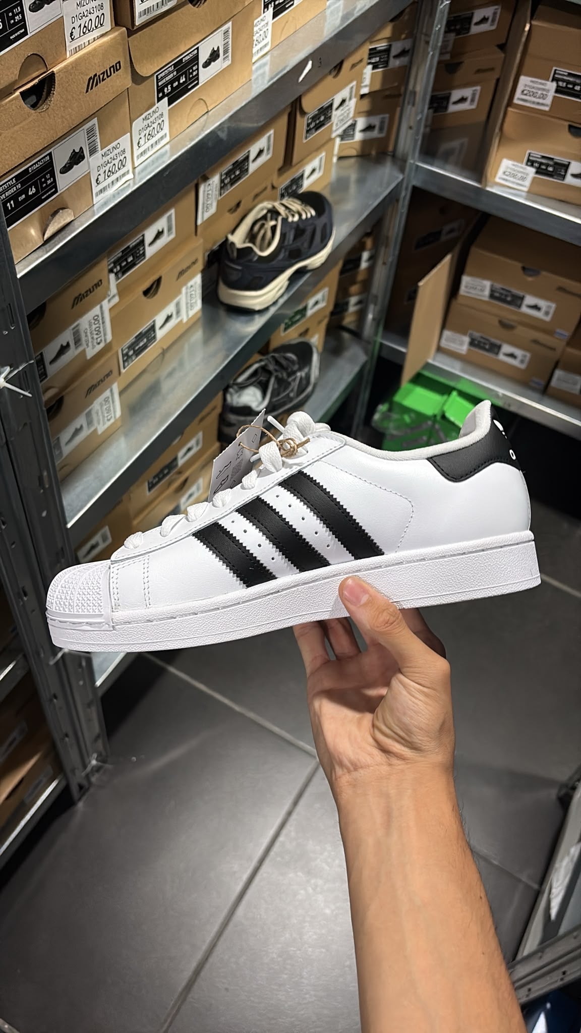 ADIDAS SUPERSTAR II J