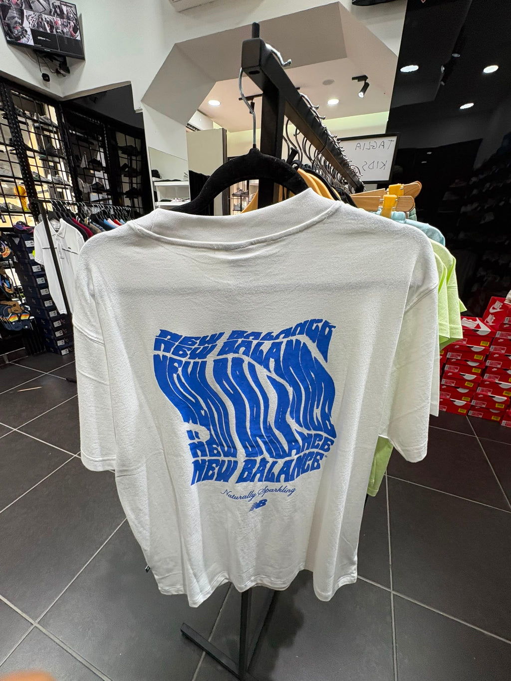 T-SHIRT NEW BALANCE