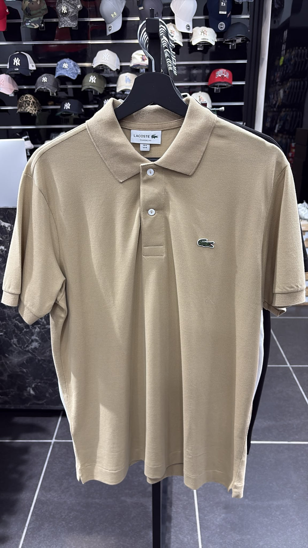 POLO LACOSTE BEIGE