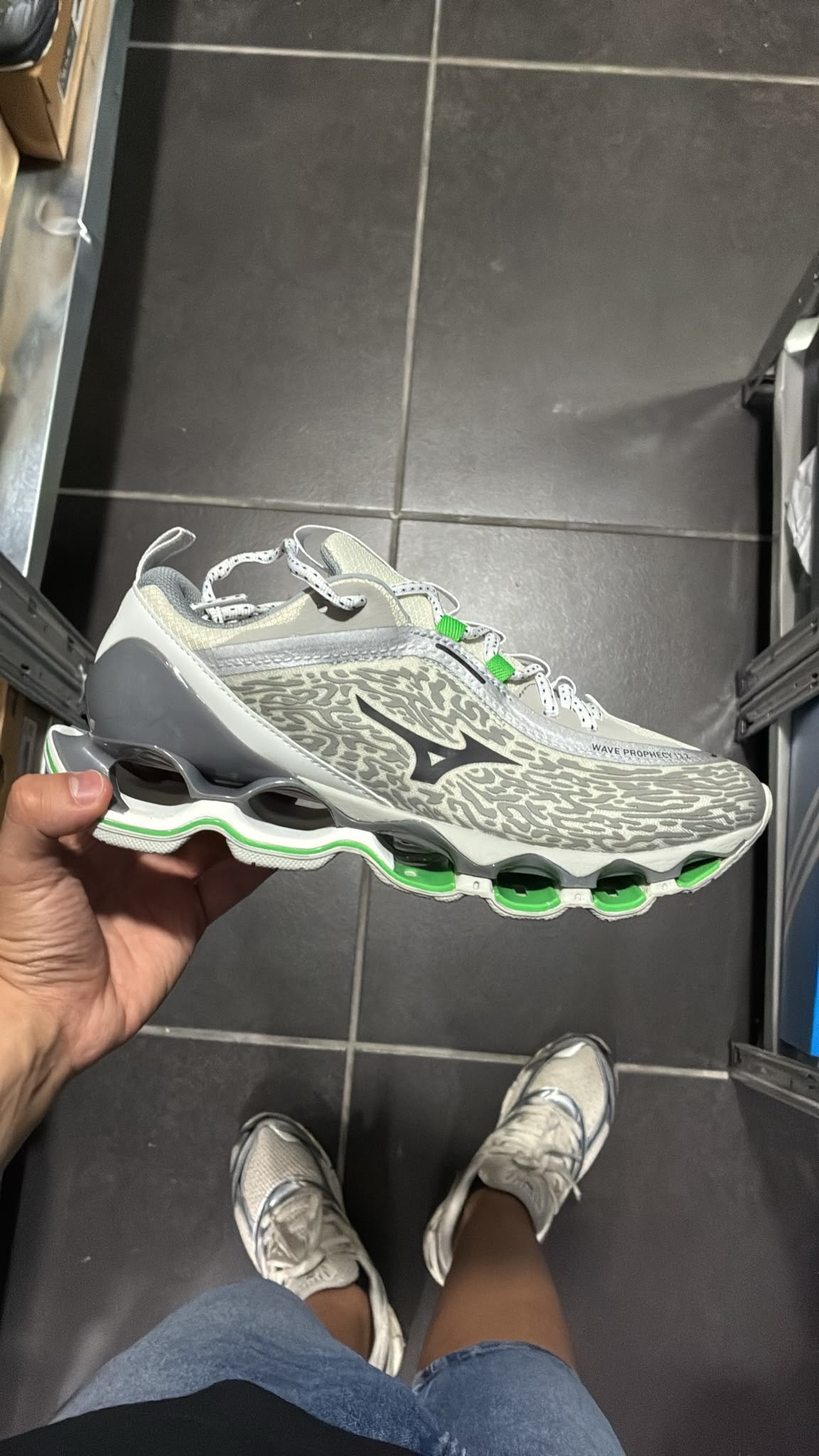 MIZUNO WAVE PROPHECY 13.2 GRIGIA E VERDE